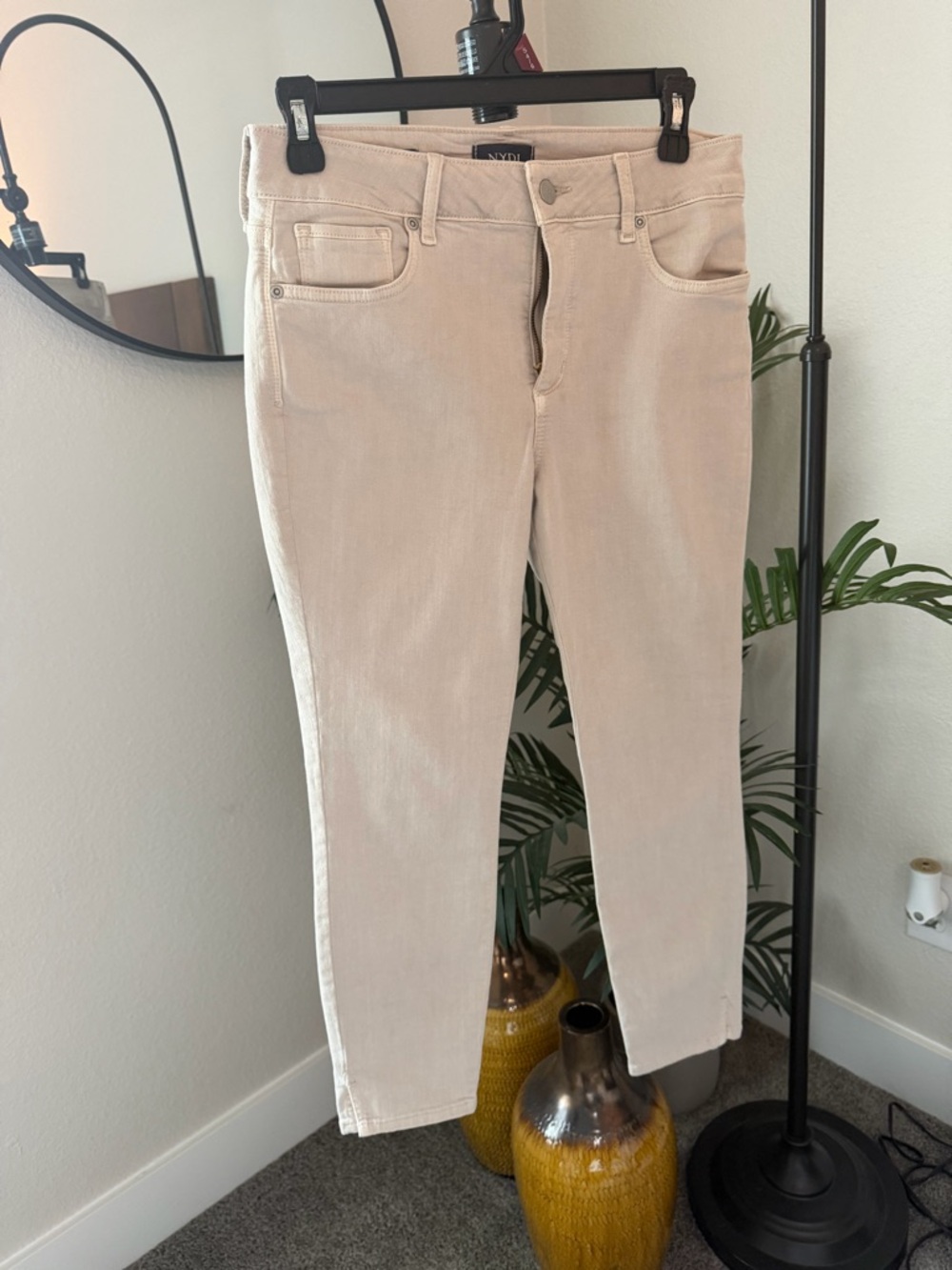 Straight cropped jean